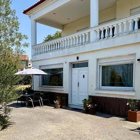 Thalassa - Modern In With Garden *